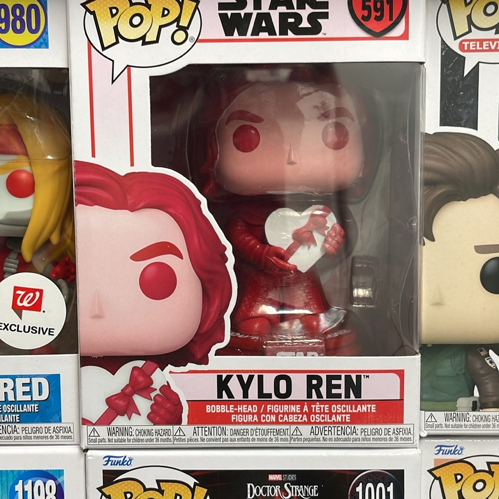 3 Funko Pop! You got mix Disney Star Wars Brand New in box - Picture 16 of 17